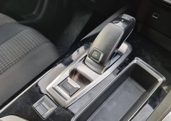 Peugeot 5008 cena 62000 przebieg: 56000, rok produkcji 2020 z Terespol małe 326